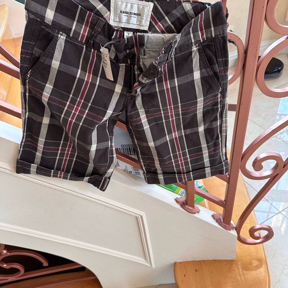 Abercrombie and Fitch Bermuda shorts